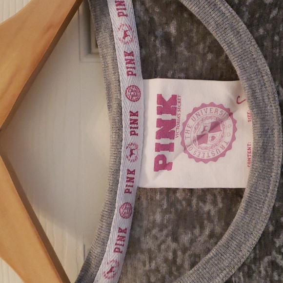 Victoria's Secret Pink tee - Picture 5 of 8